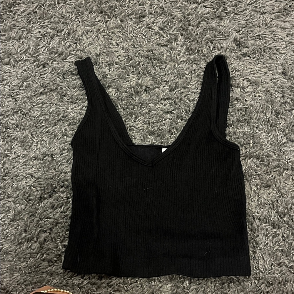 Black Ribbed Women's cropped tank